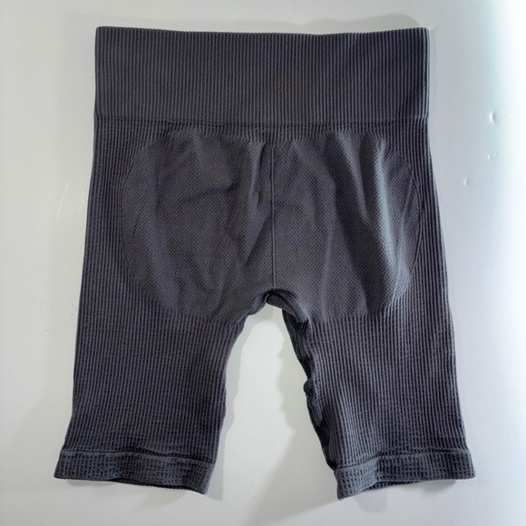 Gymshark Adapt Seamless Marl Shorts Dark Grey Women Workout Athletic - Picture 2 of 4